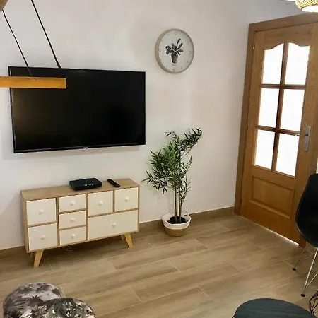 Vilamarlux Iv Apartment *