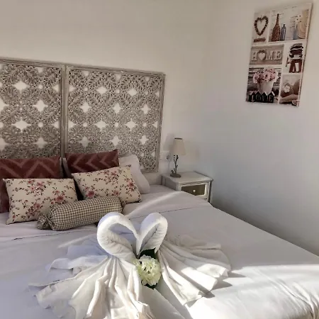 Vilamarlux Iv Apartment *